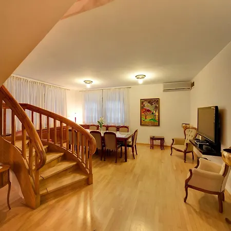 Bed and Breakfast Lavanda By Aloumon Turizam